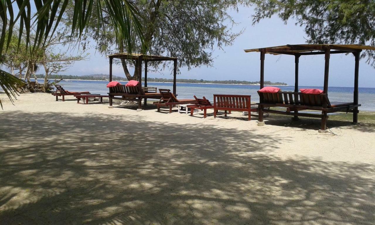 Nusa Indah Bungalows ギリ・アイル エクステリア 写真